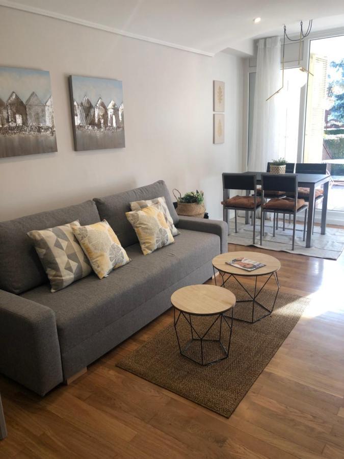 Alojamientos Castellana Jardin 1 Y 2 Parking Y Piscina Gratis!! Burgo Zewnętrze zdjęcie
