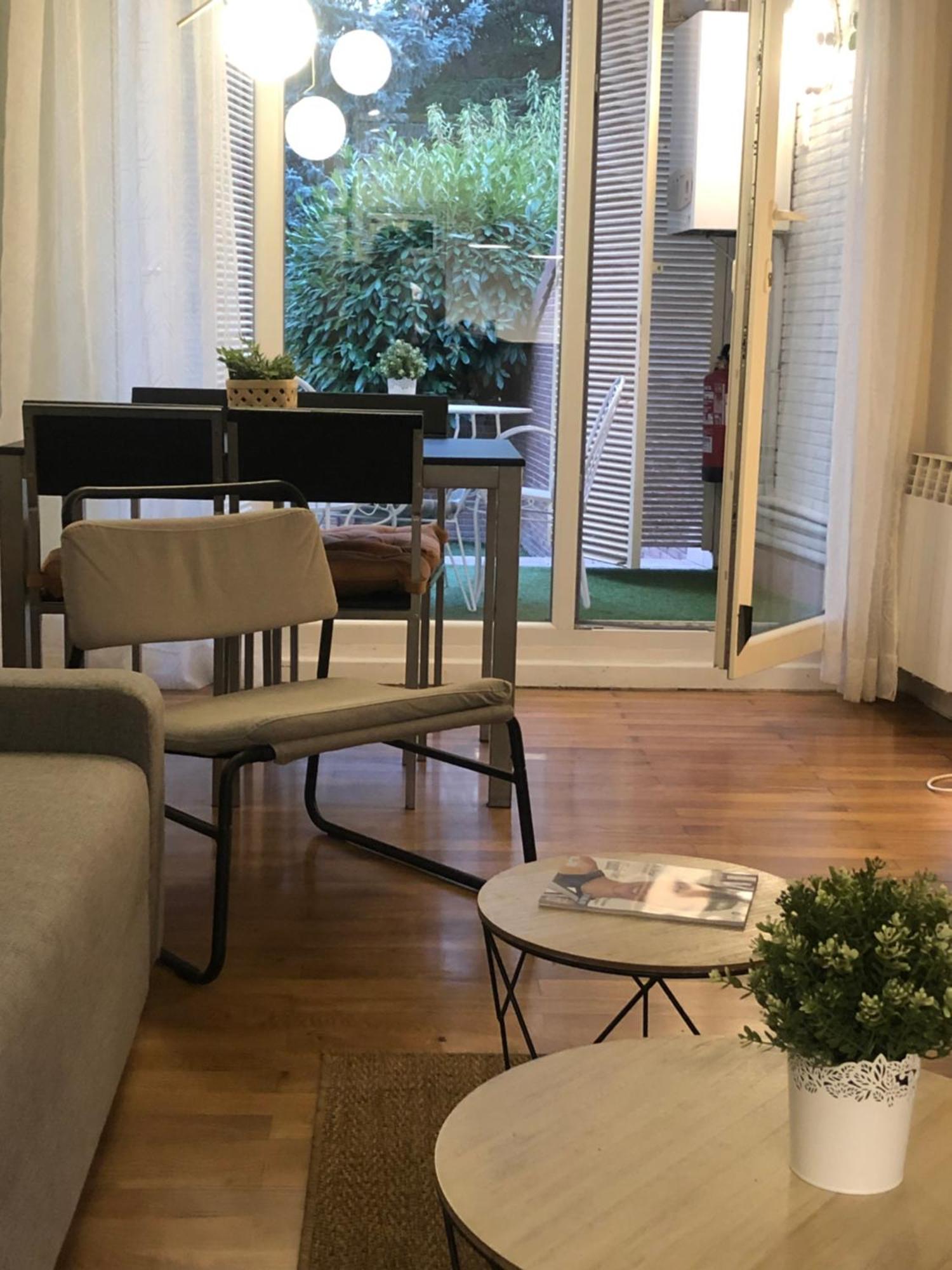 Alojamientos Castellana Jardin 1 Y 2 Parking Y Piscina Gratis!! Burgo Zewnętrze zdjęcie